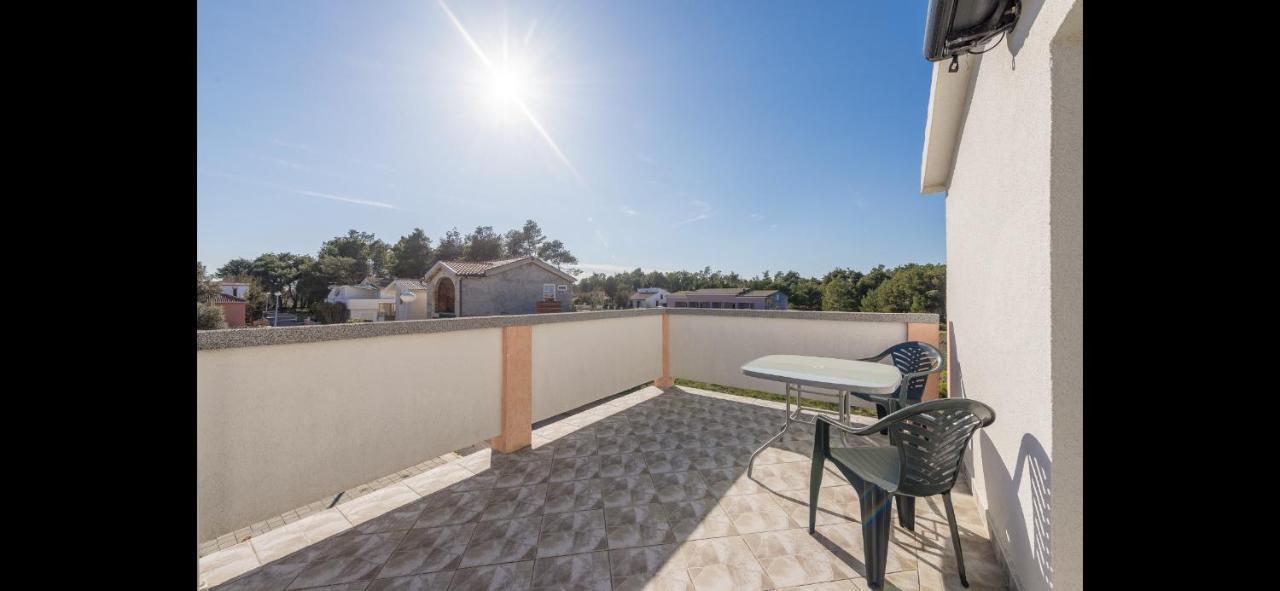Aurum luxury apartments Vir Extérieur photo